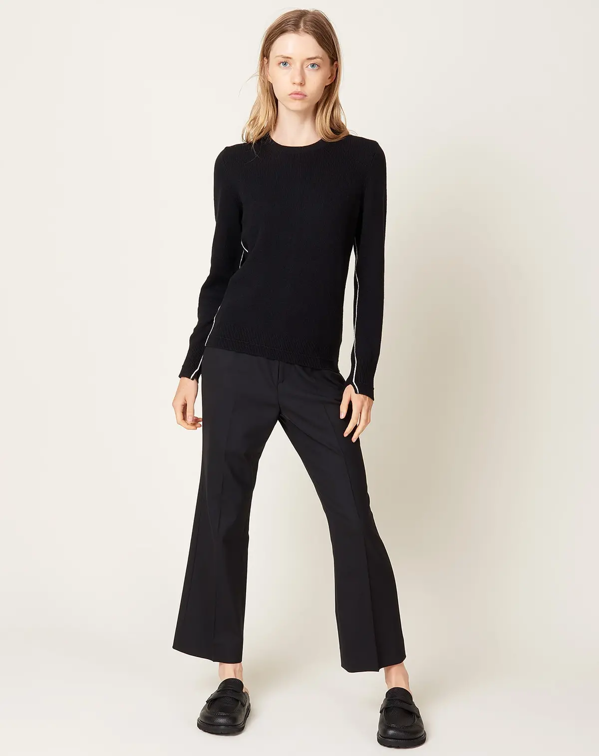 High Waisted Crop Trouser In Black 1