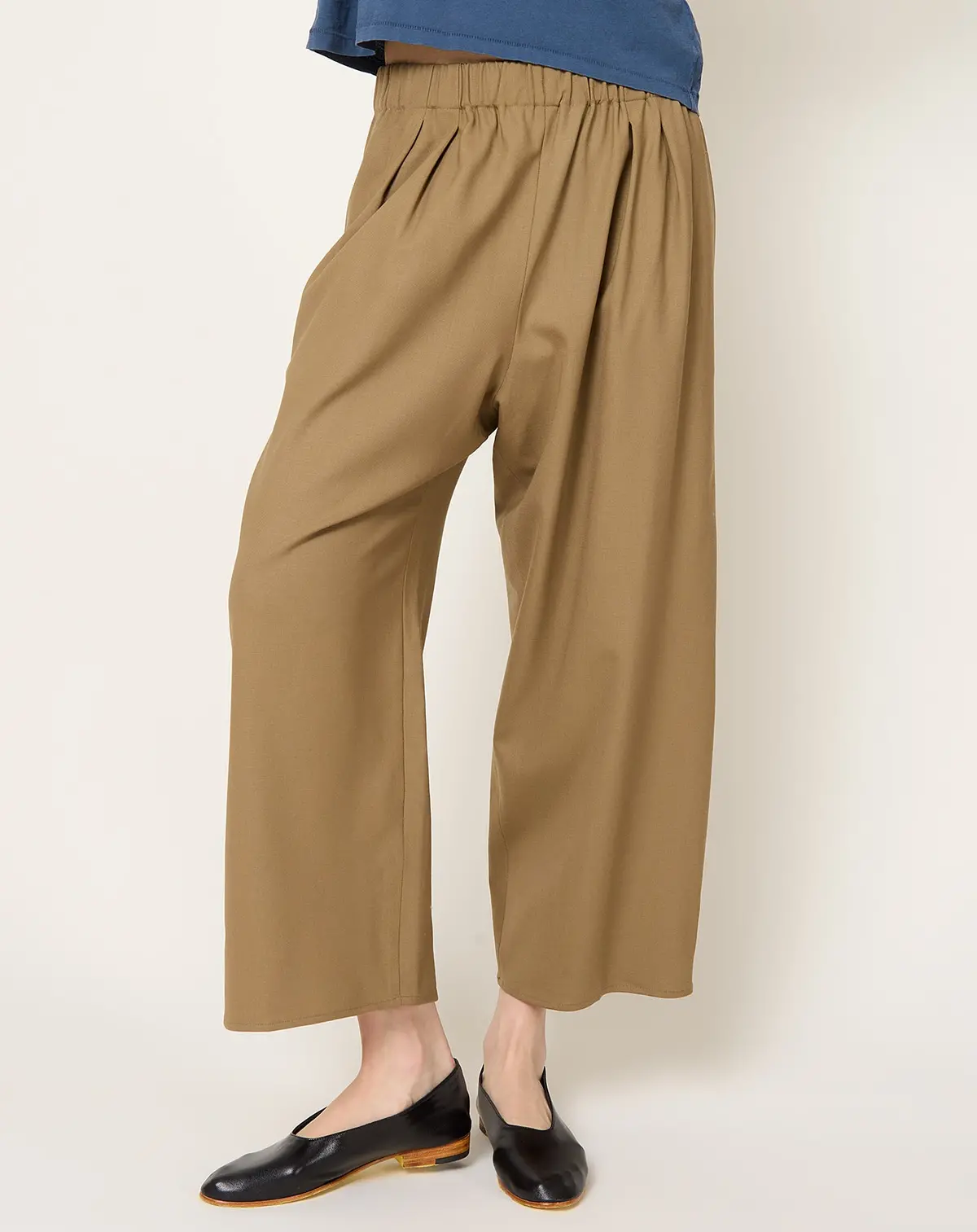 Pull On Wide Leg Crop Pant In Caramel 1