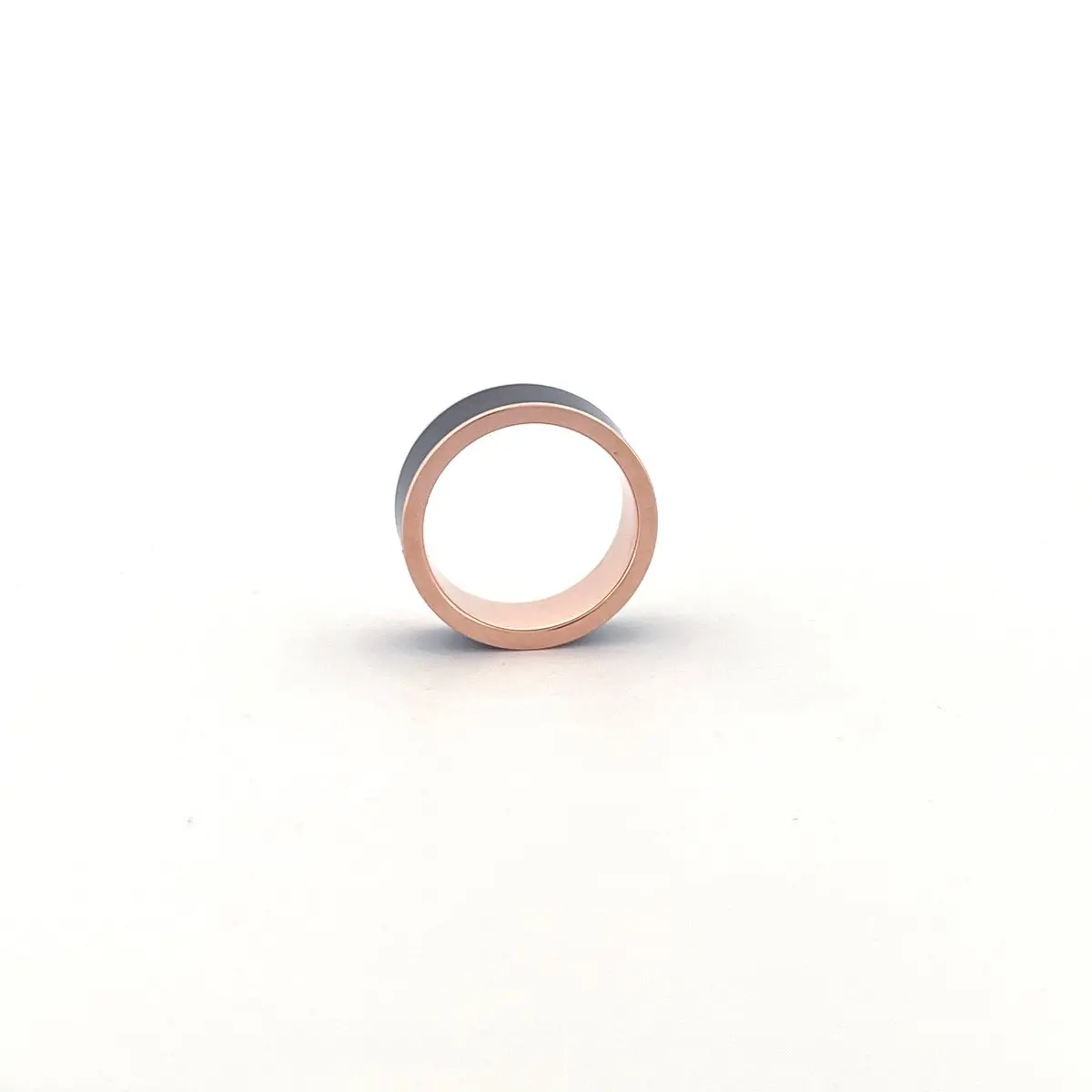 Men's 14K Rose Gold Wedding Band With Blue/Purple Color Changing Inlay Flat Polished Design - 8Mm 14