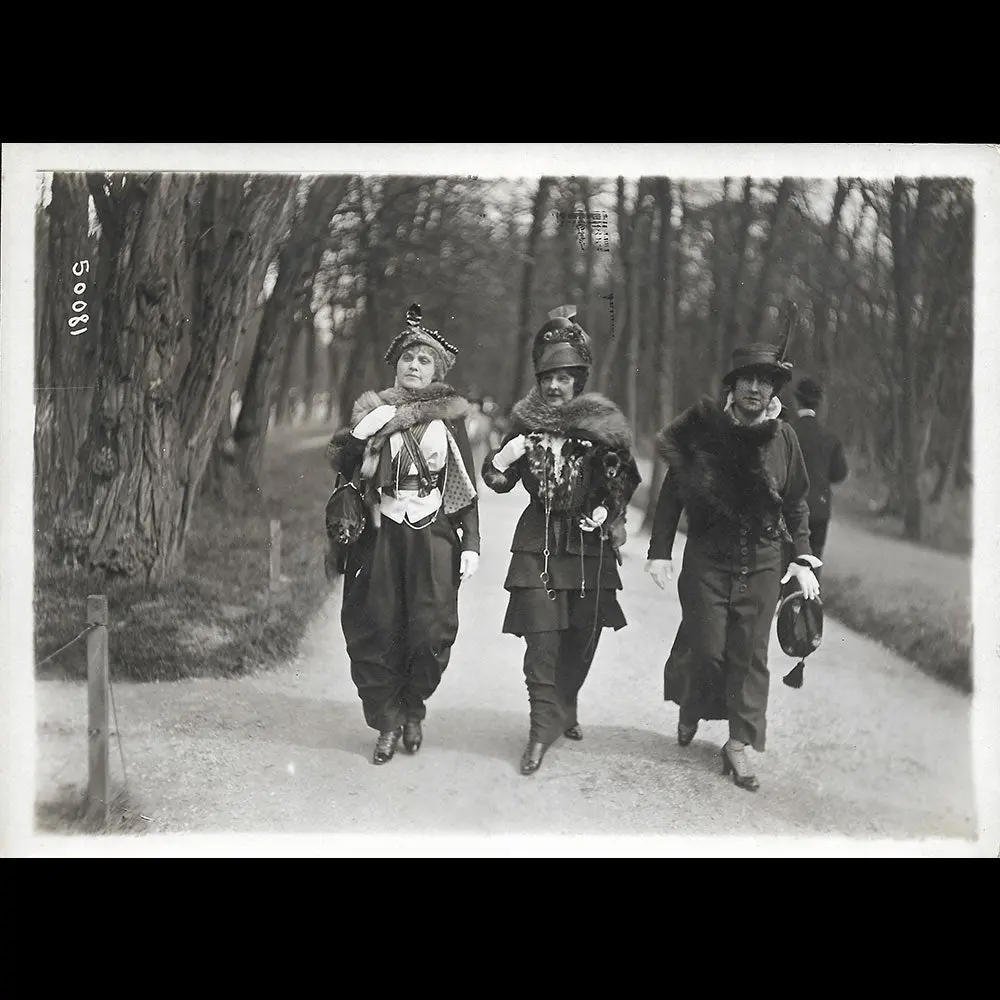 La Mode Au Bois, Photographie De L'agence Meurisse (1914) 1