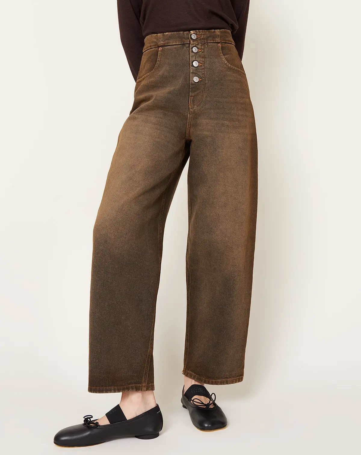 5 Pocket Jean In Brown 1