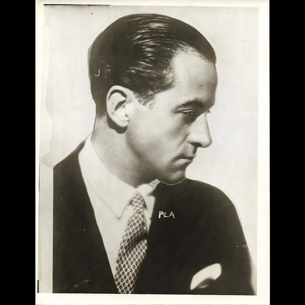Molyneux - Portrait Du Couturier (1929) 1