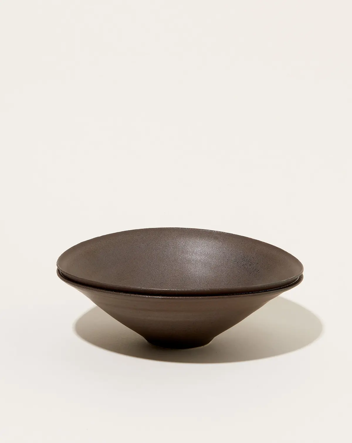 Large Double Lip Bowl In Chocolate 1