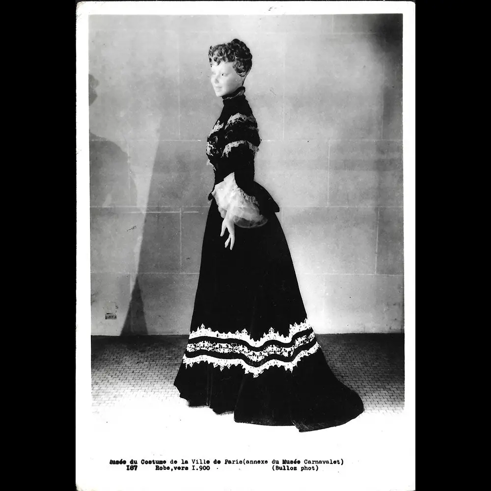 Robe Vers 1900, Photographie De Bulloz Pour Le Musée Du Costume De La Ville De Paris (1956) 1
