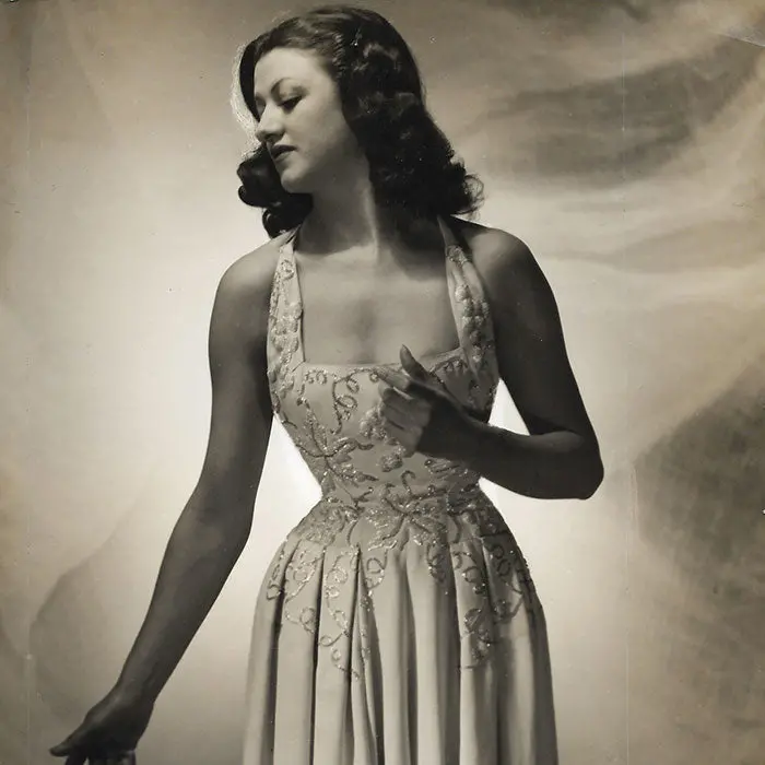 Jean Patou - Robe Du Soir Brodée De Perles (1946) 2