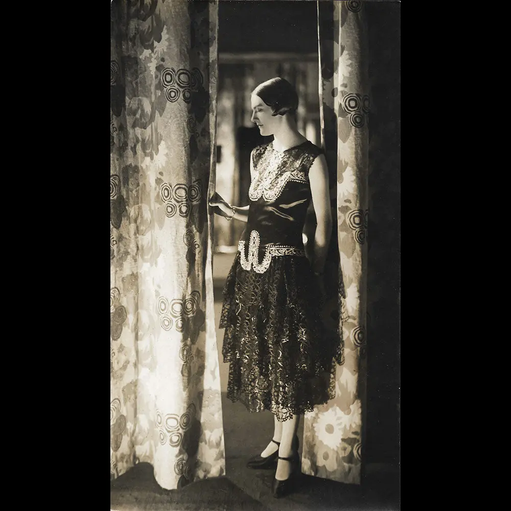 Poiret - Robe De Paul Poiret, Tirage De Lipnitzki (Circa 1925) 1