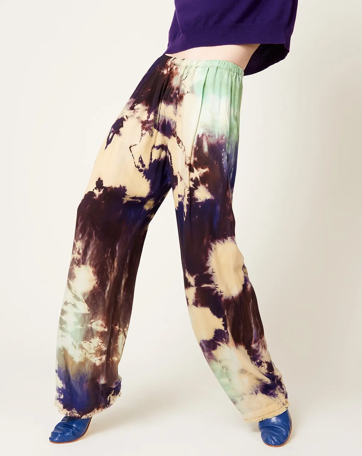 Ione Pant In Cosmic Violet 1