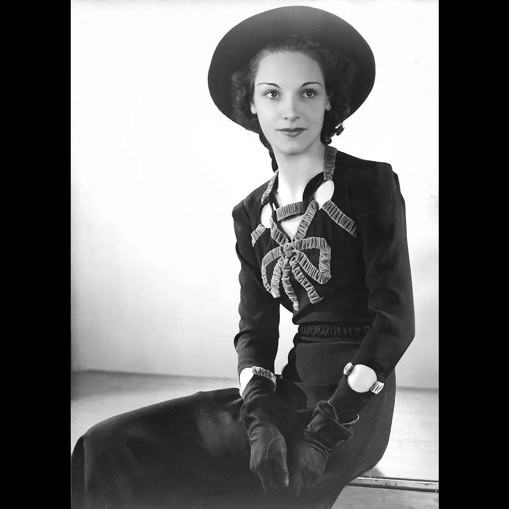Marcel Rochas - En Faveur, Robe D'après-Midi, Tirage De Luigi Diaz (1937) 1