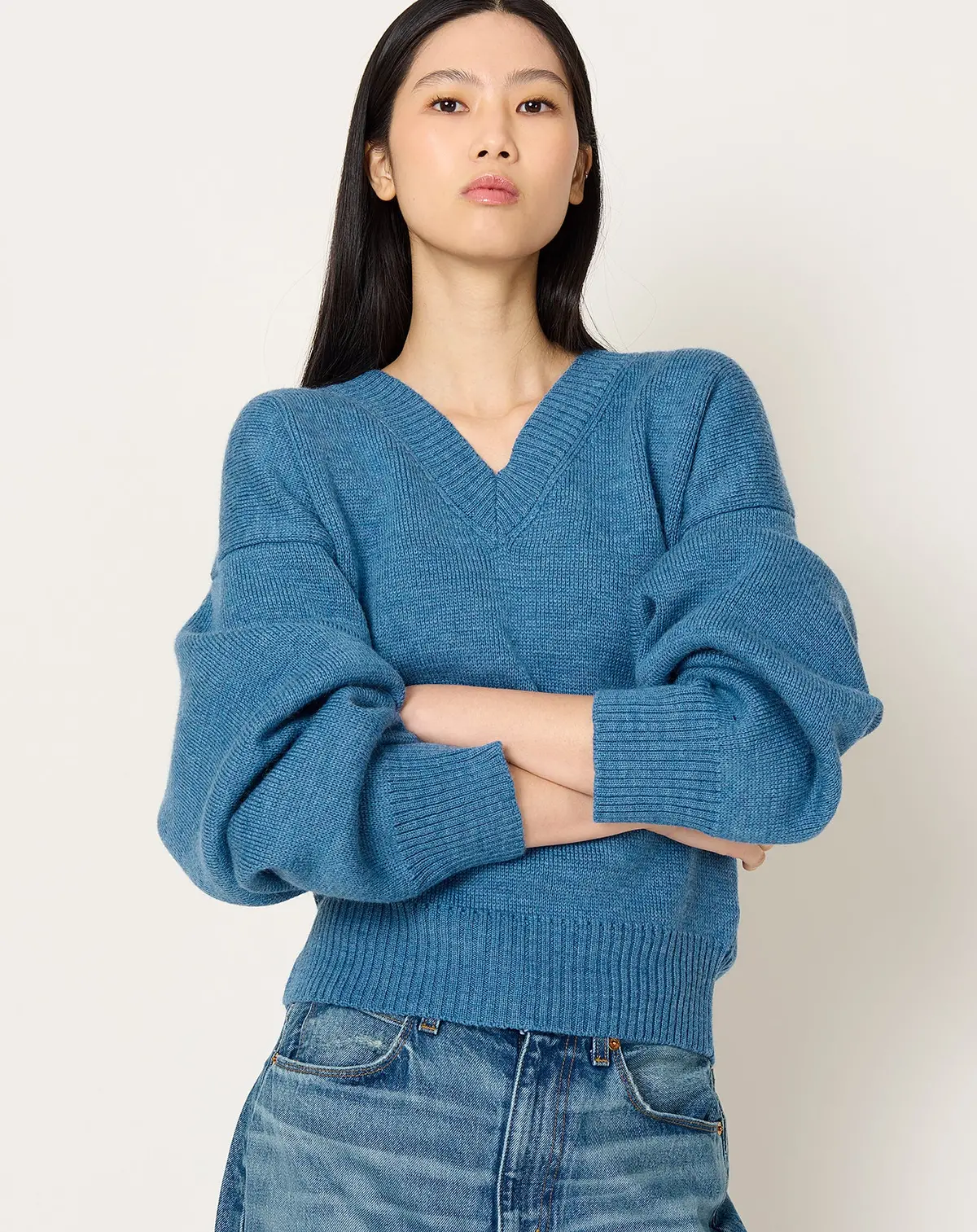 V-Neck Knitted Jumper In Denim Blue Melange 1