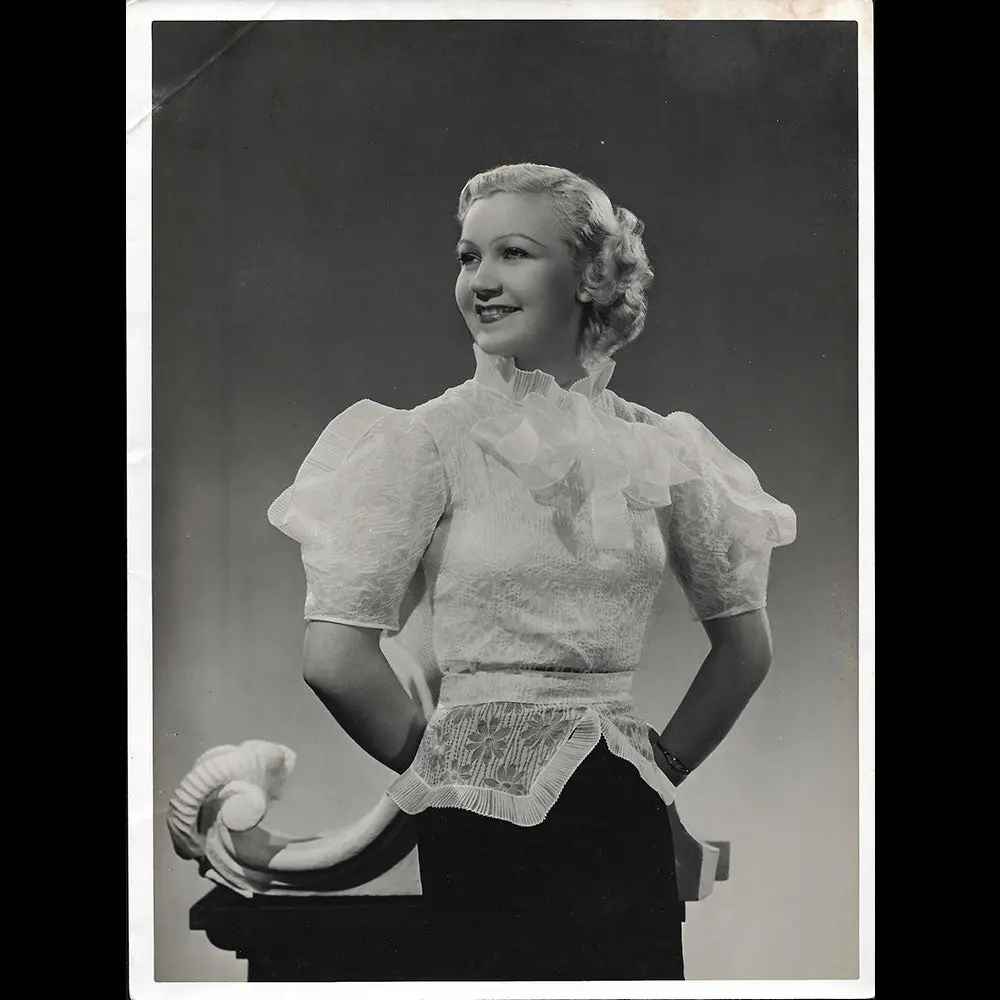 Ensemble Porté Par Amy Colin, Miss Paris 1935, Tirage De Georges Saad 1