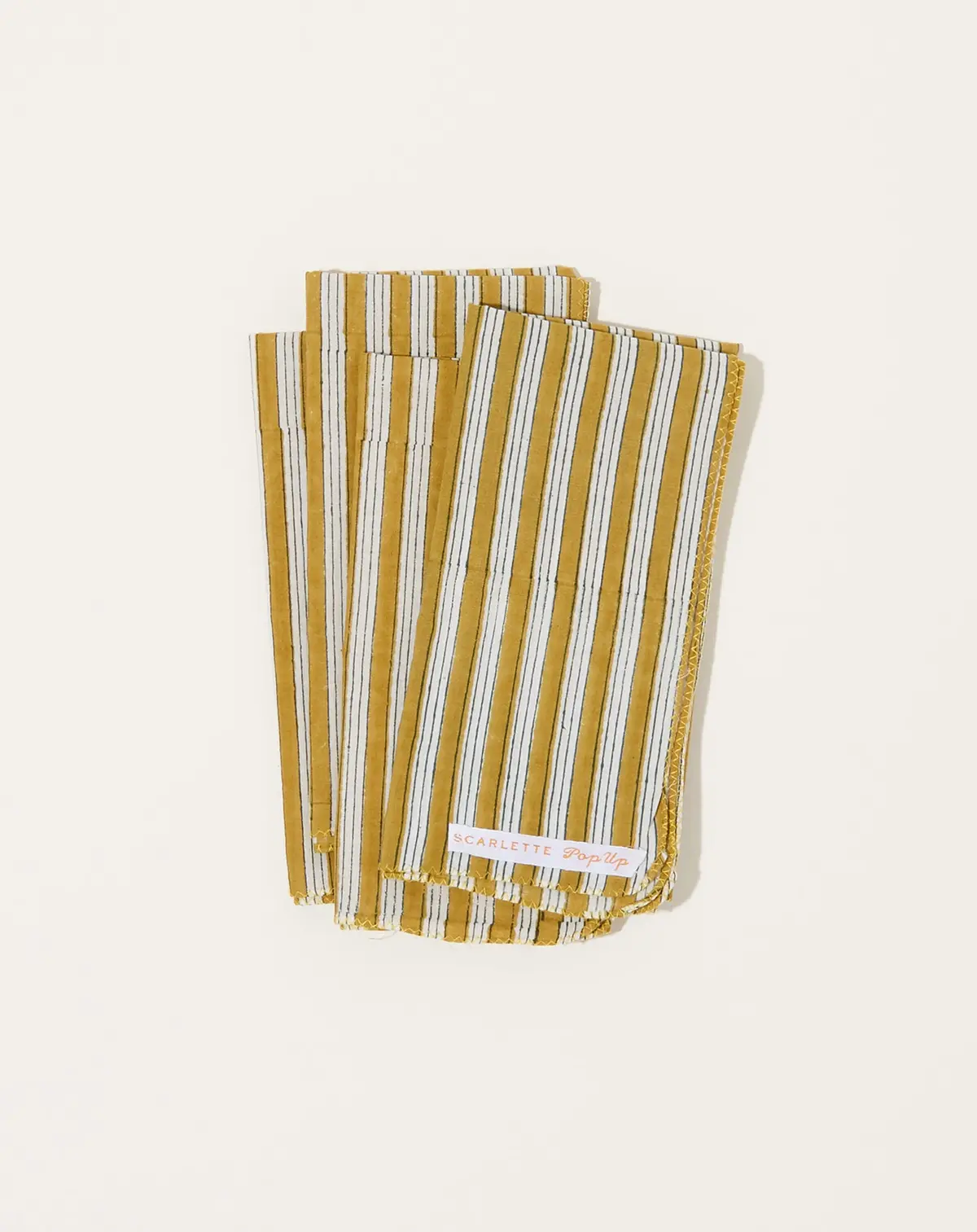 Napkin Set In Salem 1