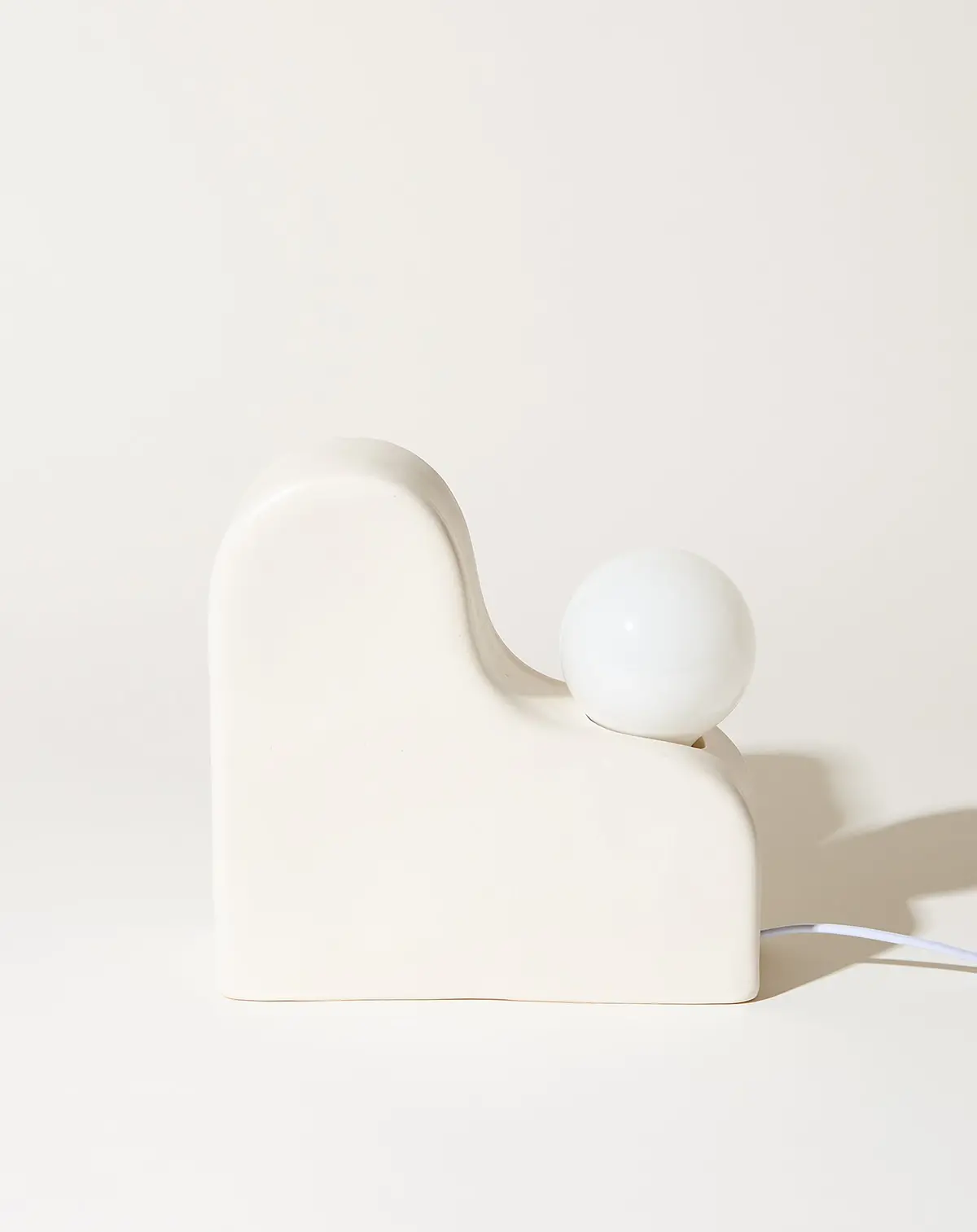 Boulder Table Lamp In White 1