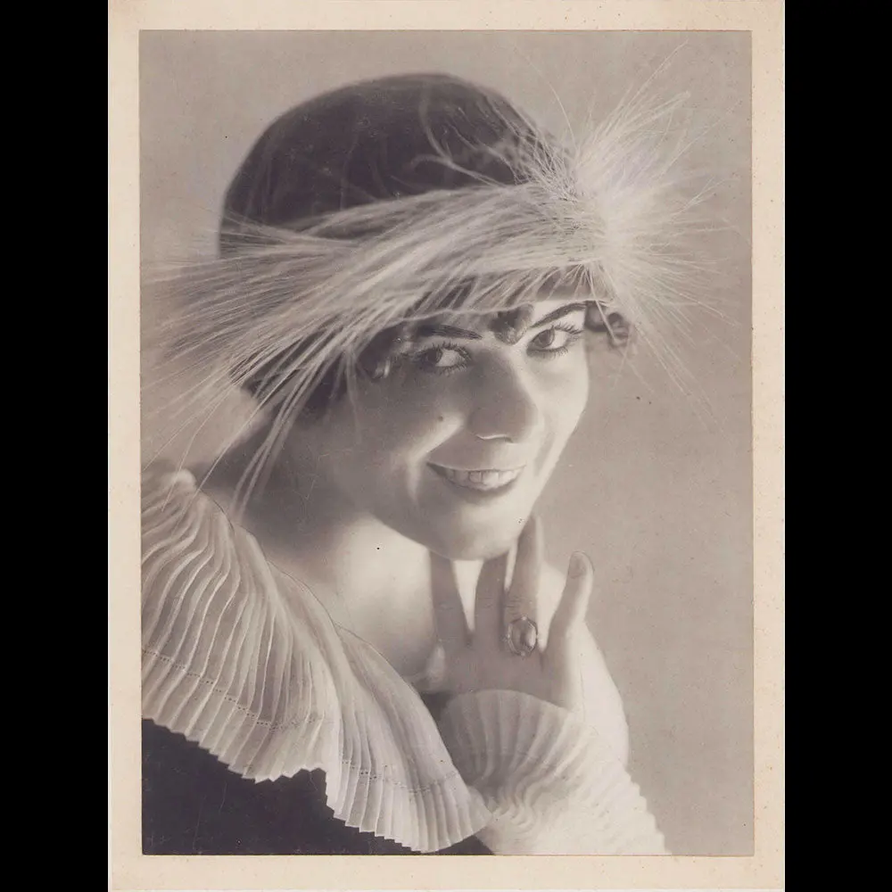 Marie Louise - Portrait D'andrée Spinelly, Photographie De Bert (1912) 1