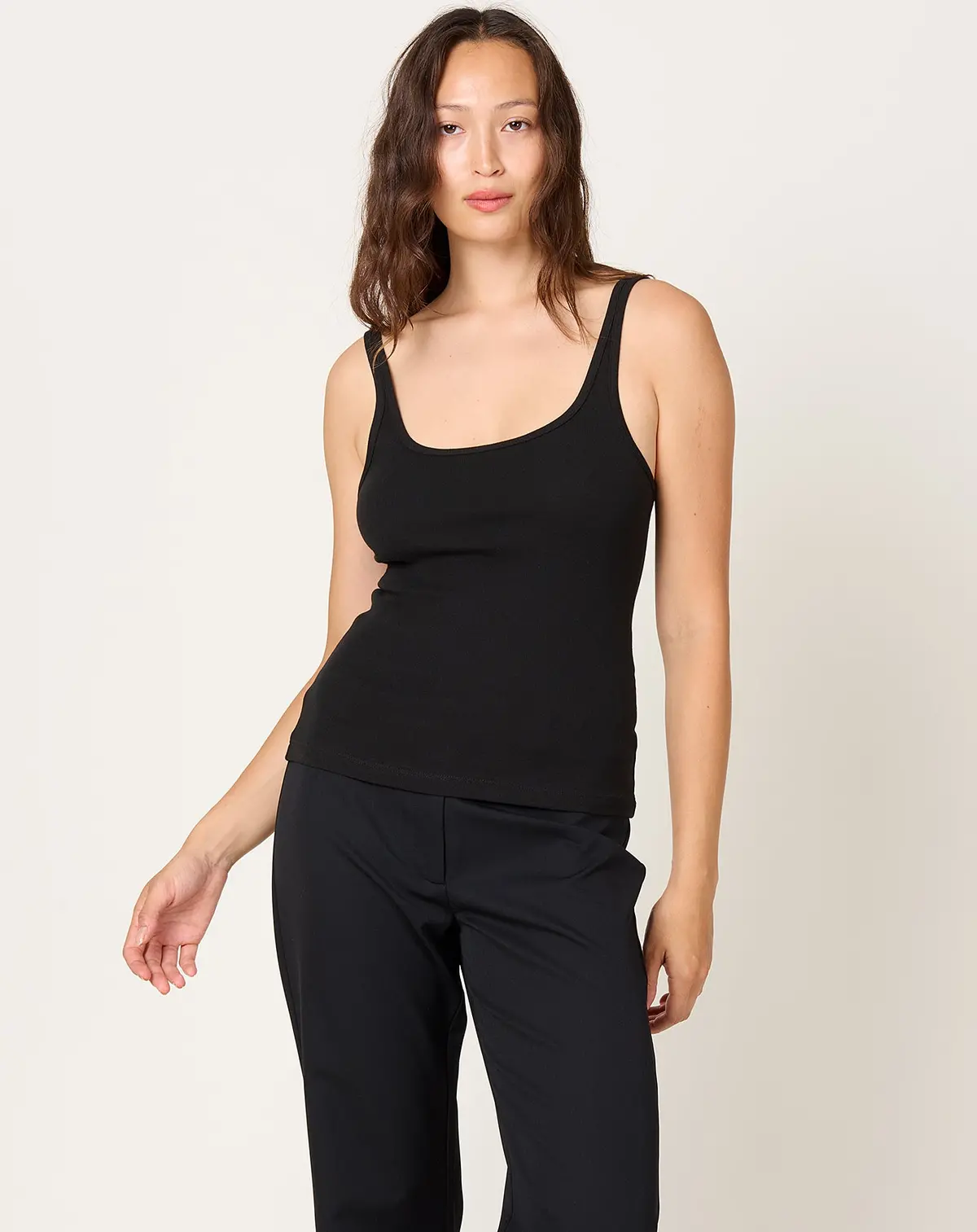Organic Cotton Slim Scoop Tank In Jet Black 1
