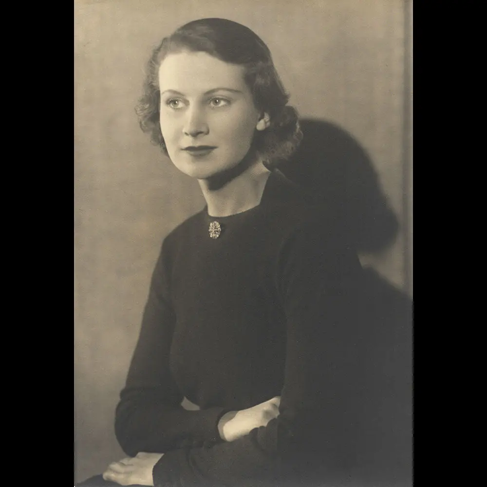 Paul Tanqueray - Portrait D'une Élégante (1930S) 1