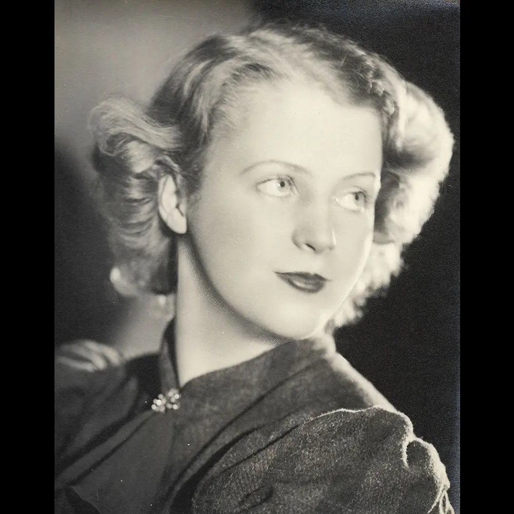 Paul Tanqueray - Portrait D'une Élégante (1930S) 1
