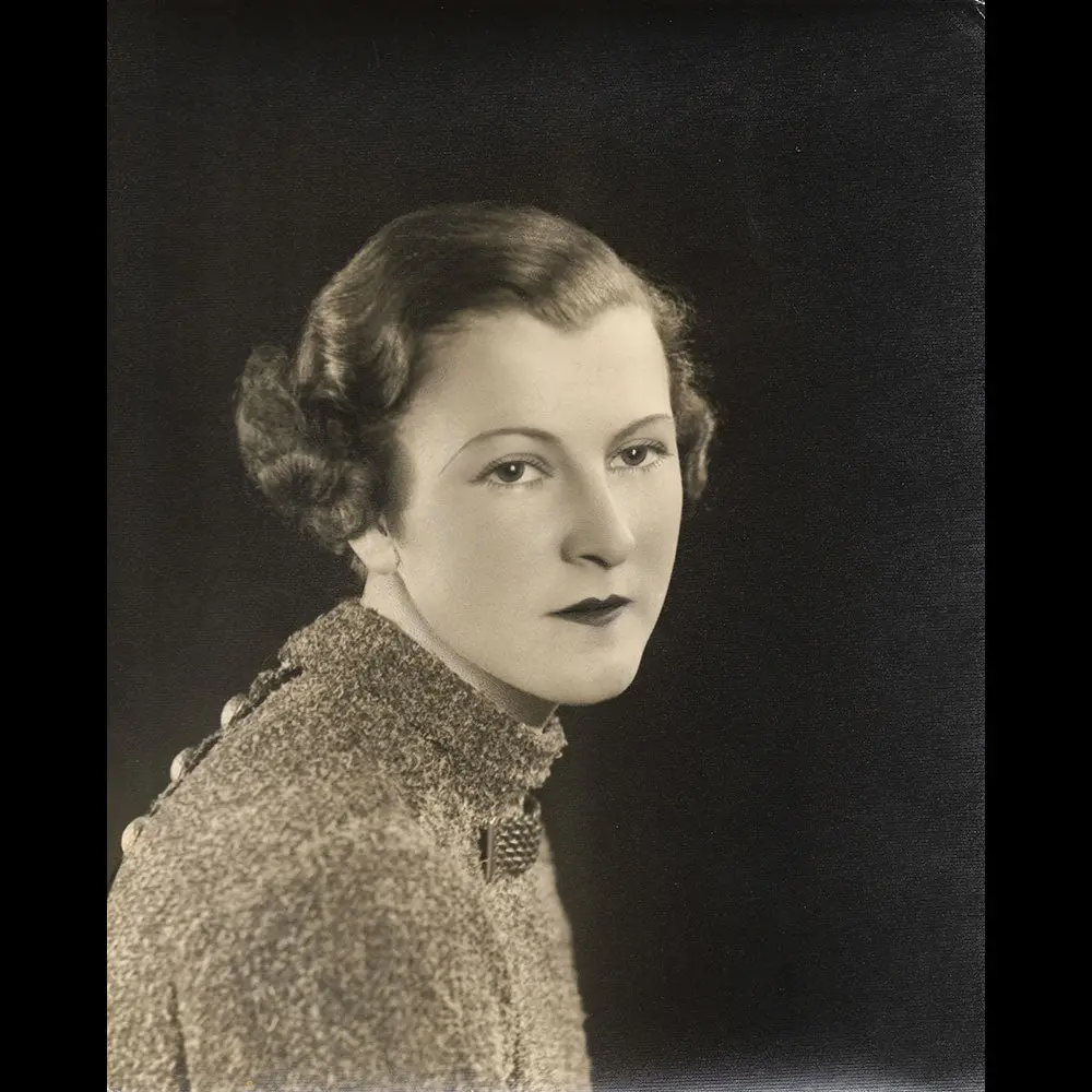 Paul Tanqueray - Portrait D'une Élégante (1930S) 1