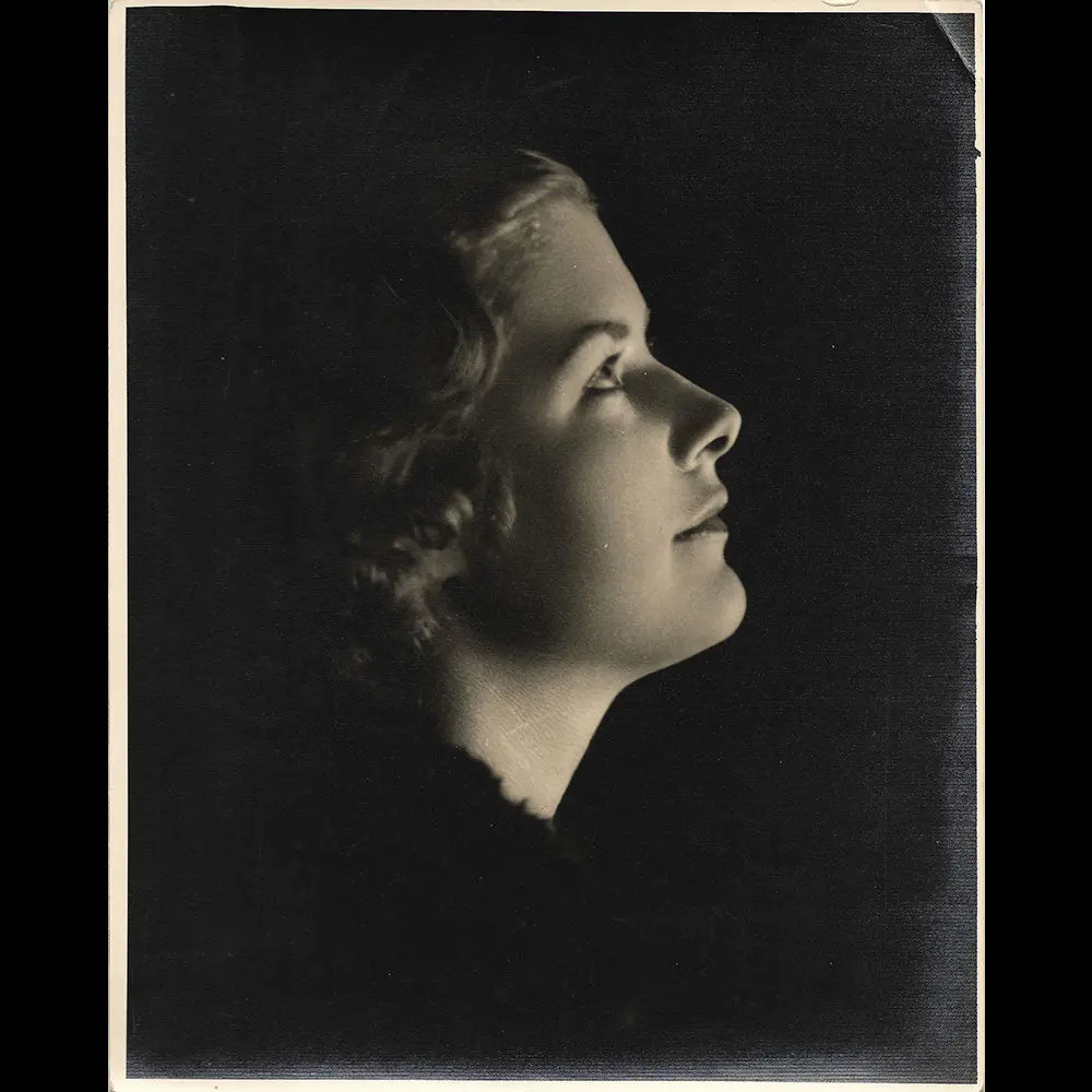 Paul Tanqueray - Portrait D'une Élégante (1930S) 1