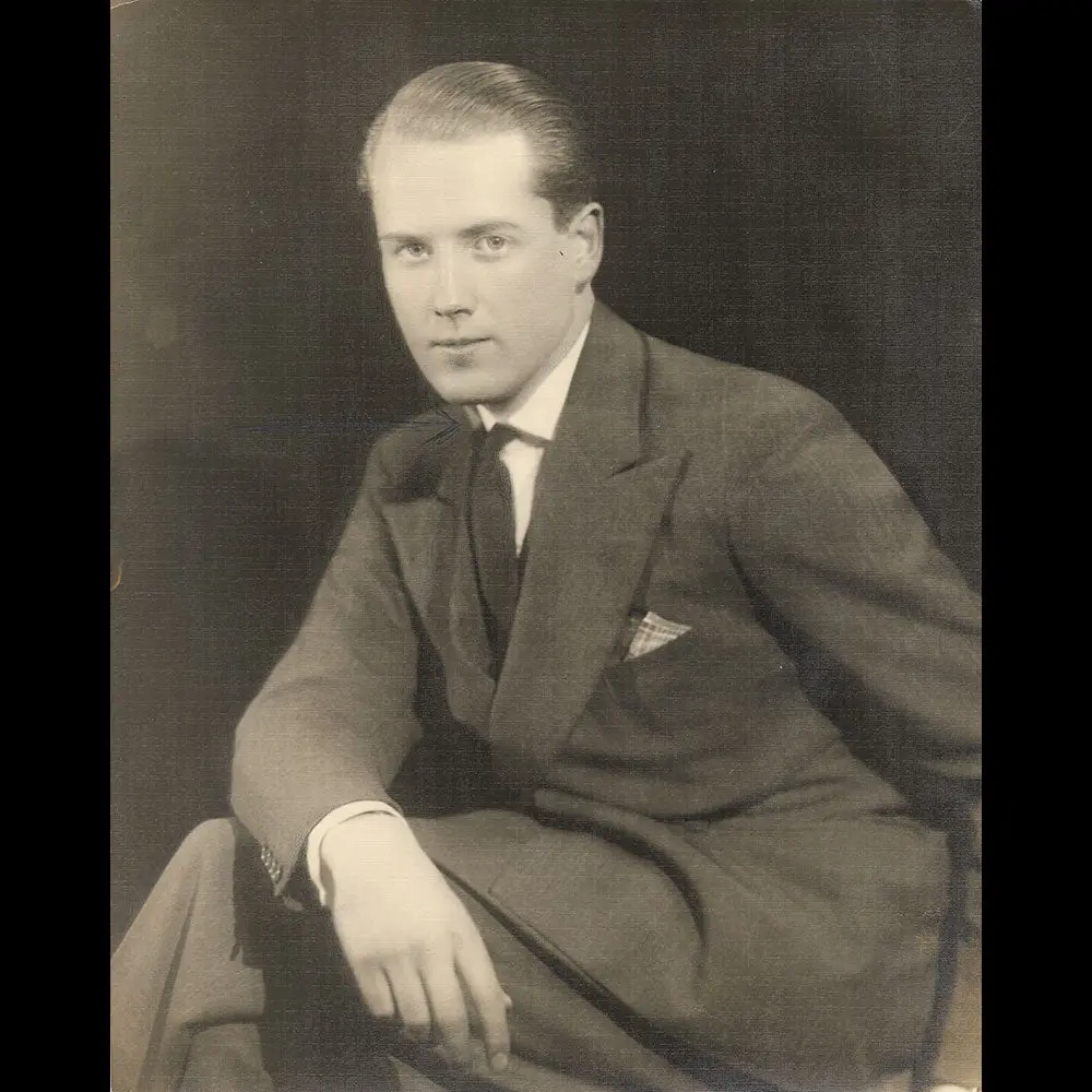 Paul Tanqueray - Portrait D'un Élégant (1930S) 1