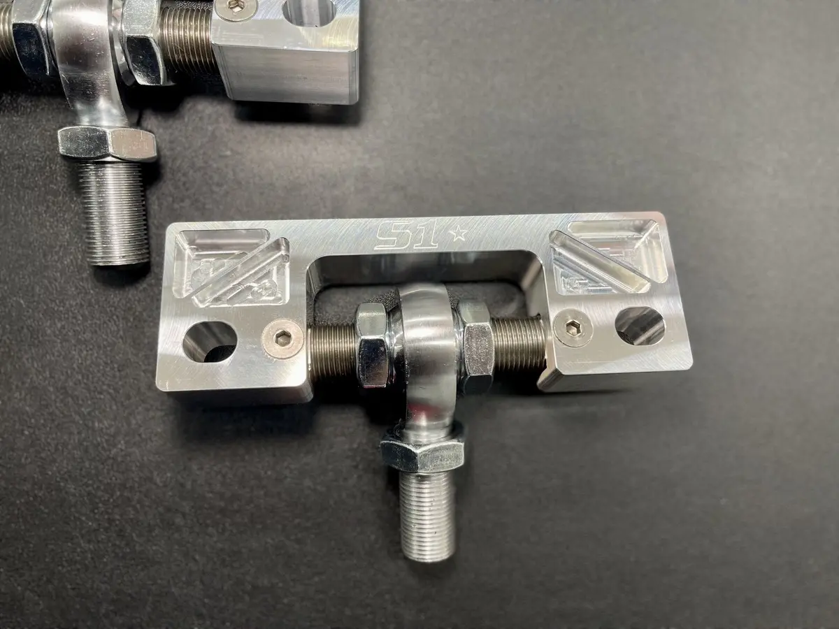 S1 Built Billet Aluminum Toe Adjusters - Cast Arms/Alpha6 Drag 2