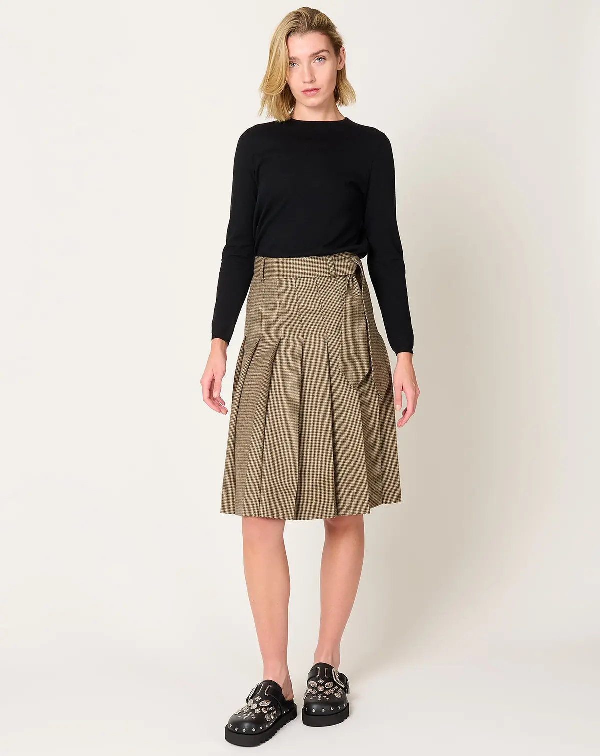 Wool Check Skirt In Brown 1