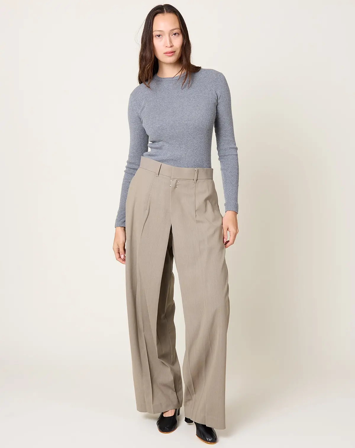 Pierced Pants In Beige 1