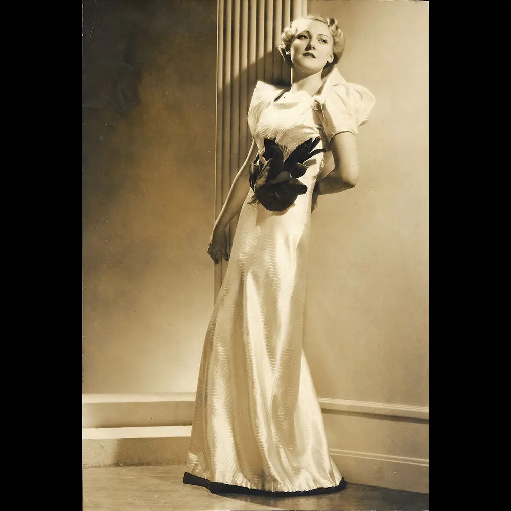 Triger Maggué - Robe Belle De Jour, Tirage De Dorvyne (Circa 1935) 1