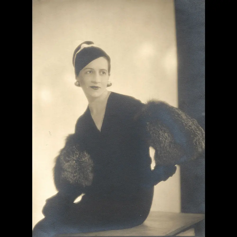 Diana Vreeland - Portrait Par Frederick Stevens Rockwell (Circa 1930-1932) 1