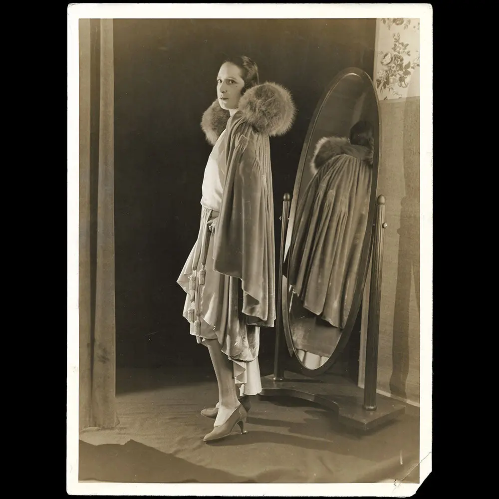 Worth - Manteau Bordé De Fourrure, Réunion De Deux Tirages (1920S) 1