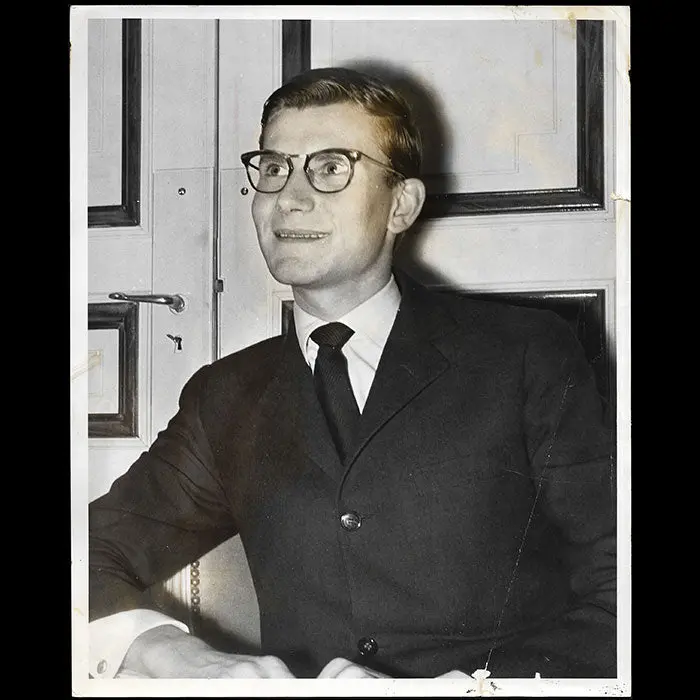 Yves Saint-Laurent - Portrait Du Couturier (1958) 1