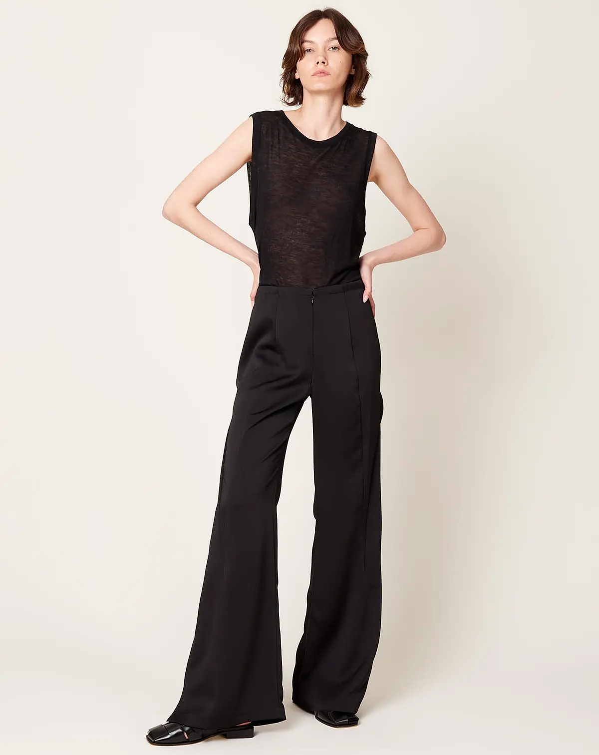 Fin Pant In Black 1