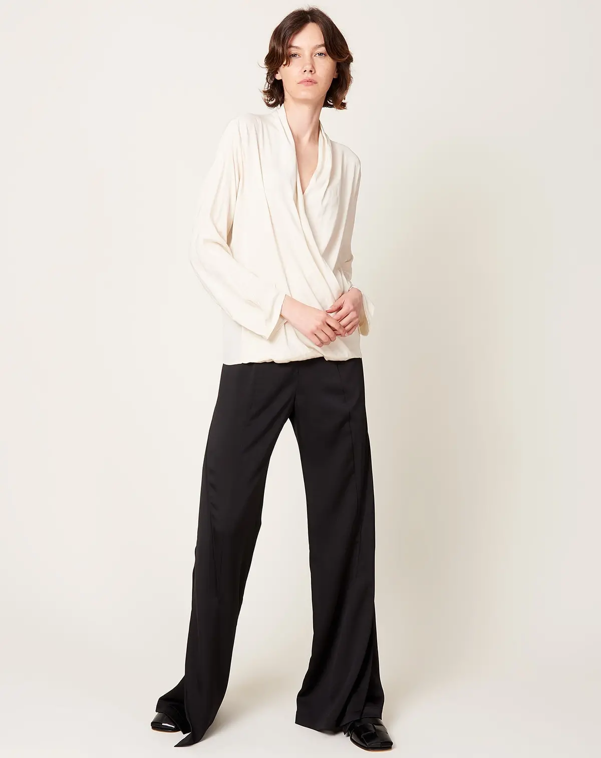 Jazmin Shirt In White Pepper 1