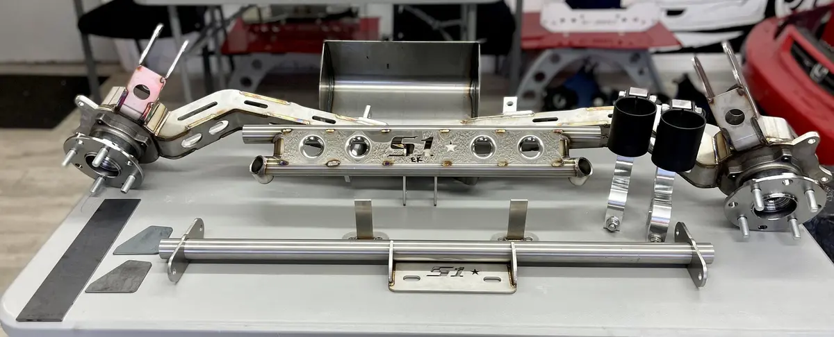S1 Built Complete Awd Kit: Alpha6 Awd/Rwd/Fwd Rear Trailing Arms With Tubular Style Rear Diff Mount Kit And Billet Forks 1