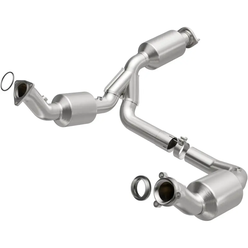 Magnaflow Direct-Fit Catalytic Converter For 2021 Chevrolet Express 2500 (4.3L V6) 1